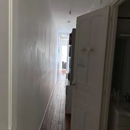 Muette Apartment